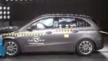  VIDEO: Crash Test Mercedes-Benz B-Class 2019 (Euro NCAP)