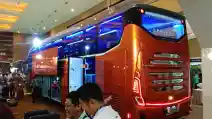  Evolander SHD Menggarap Segmen Bus Premium 