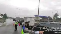  Waspada Sederet Tol Jabodetabek Tergenang Banjir, Ini Titik-Titiknya