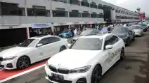  Konsumen Diajak Memacu Adrenalin Naik BMW Baru di Sirkuit Sentul