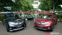  Badge Pertama Honda BR-V Diserahkan Ke Konsumen Lewat Acara Meriah