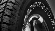  Bridgestone Donasi APD Untuk Pemprov Jabar