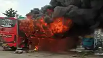  Alasan PO Bus Melarang Mengisi Baterai Power Bank Dalam Kabin.