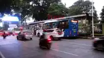  Penumpang Transjakarta Boleh Berbuka Di Dalam Bus Selama Ramadhan