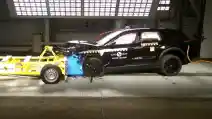  VIDEO: Crash Test Porsche Cayenne (Euro NCAP)