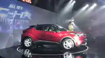  Toyota C-HR Resmi Meluncur, Rentang Harganya Hampir Setengah Milyar Rupiah