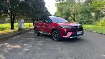  3 Hal Yang Membuat Toyota Corolla Cross Salah Satu SUV Hybrid Terbaik
