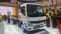  Mitsubishi Fuso Pelopori Era Truk Listrik di Indonesia