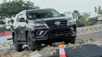  Toyota Fortuner 2.8, Pilihan Idealis Berperfoma Tinggi