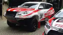  Toyota Indonesia Terjunkan Fortuner di Lintasan Balap Off Road