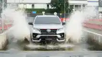  Fortuner, SUV Tangguh Yang Lahir Dari Platform IMV