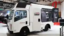  Isuzu Rilis ELF Mobile EV Charger Di GIIAS 2024