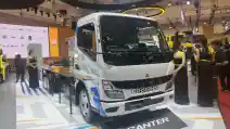  Fuso eCanter Jadi Rilis Tahun Depan?