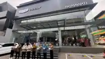  Geely Resmikan Dealer Ke-22 Berlokasi Di Fatmawati, Ini Fasilitasnya