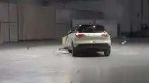  VIDEO: Crash Test Geely EX2 (Euro NCAP)
