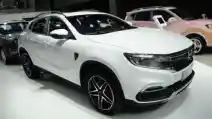  Ini Dia Mercedes-Benz GLA Jiplakan di Tiongkok