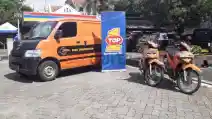  Ketika Mobil "Pak Pos" Dapat Donasi TOP 1