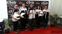  Helm Bagi Penyuka Track Day, Lebih Superior Dari Helm SNI