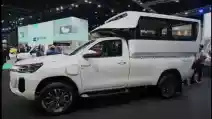  Toyota Hilux EV Dipamerkan Sebagai Angkot