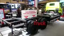  GIIAS 2024: Hino Rilis Resmi Truk Tronton 6x2 Medium, Pertama Di Indonesia