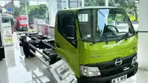  Hino Gempur Pasar Truk Ringan Di Malang Dan Surabaya