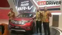  Paling Laris, Honda Menjual 511 Unit Mobil Dalam 5 Hari Di Surabaya