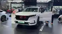  Bertemu Langsung Dengan Honda CR-V Generasi Terbaru (8 Foto)