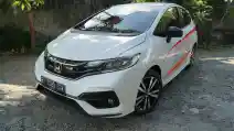  Honda Jazz VS Toyota Yaris, Mana yang Terlaris Pada Juni 2019?