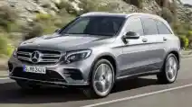  Mercedes Pimpin Penjualan Mobil Mewah Dunia Selama September