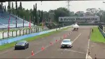  Honda Civic Turbo Diajak Drag Race 402 Meter, Catatan Waktu Tembus 15 Detik