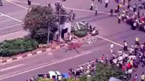  Breaking News: Hindari Jalan Thamrin Jakarta. Ada Ledakan Bom!