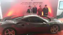  Ferrari 488 GTB Hanya 10 Unit Sudah Habis Terjual