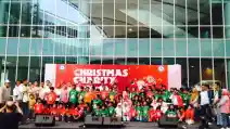  Mercedes-Benz W211 Club Indonesia Hibur Anak Panti Asuhan Jelang Natal