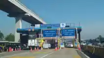  PPKM Diperpanjang, Gerbang Tol Dioperasikan Terbatas Khusus Logistik