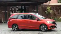  Honda Mobilio Facelift 2017 Laku Keras Di Indonesia