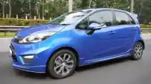  Proton Iriz 1.300 CC Diklaim Bisa Ngebut 165 KM/Jam! Ini Tabel Performanya