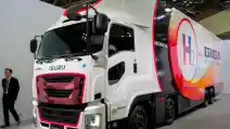  Detail dan Wujud Asli Truk Isuzu Giga Fuel Cell