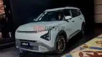 Kia Carens Facelift Diperkenalkan, Menandai Babak Baru Brand Kia di Indonesia