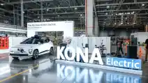  Hyundai Kona Electric Dengan Baterai Buatan Indonesia Mulai Diproduksi