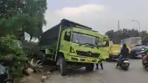  Lagi, Truk Penyebab Kecelakaan Di Jalan Padat 