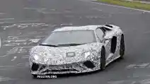  SPY SHOT: Lamborghini Aventador Facelift 2017