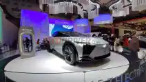  LF-Z Electrified Concept, Mobil Paling Dilirik di Booth Lexus