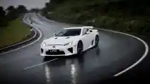  Generasi Penerus Lexus LFA Bertenaga 800 dk