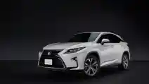  Lexus RX Menampakkan Dirinya