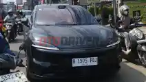  Luxeed R7 REEV Tertangkap Kamera Tanpa Kamuflase Di Jalanan Indonesia