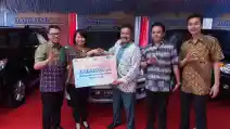  Daihatsu Rekondisi Gratis 20 Unit Mobil Konsumennya di Sumatera