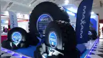 Maxam Curi Perhatian Di Mining Expo 2025 Dengan Pajang Ban Raksasa