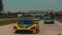  McLaren Club Jadi Komunitas Supercar Pertama yang Touring di Tol Trans Jawa