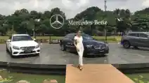  15 Unit Mercedes-Benz Bebas Di-Test Drive di Area Gelora Bung Karno Senayan