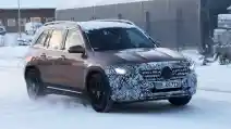  SPY SHOT: Mercedes-Benz GLB Facelift